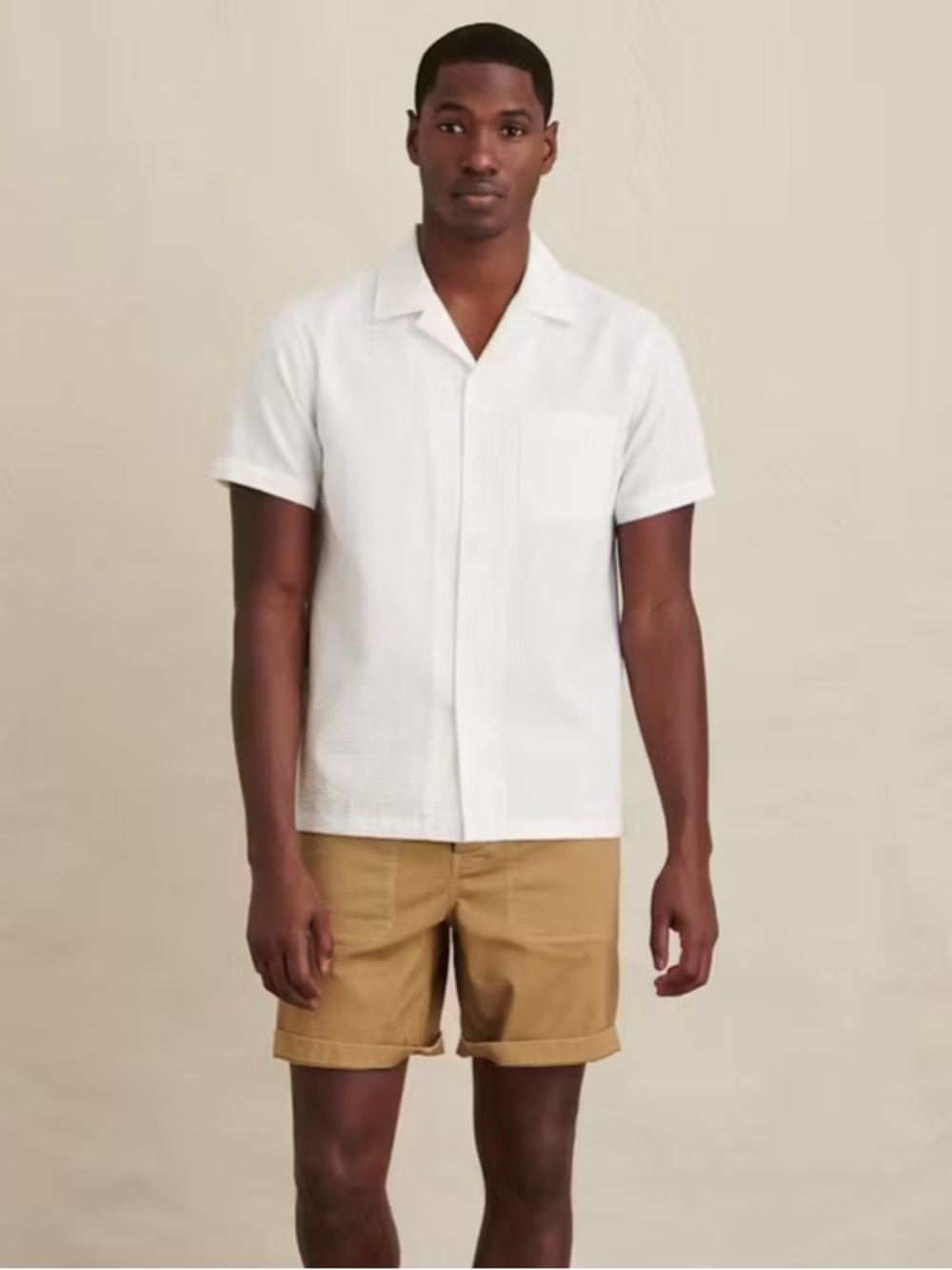 Alex Mill Seersucker Camp Shirt in white 100% cotton